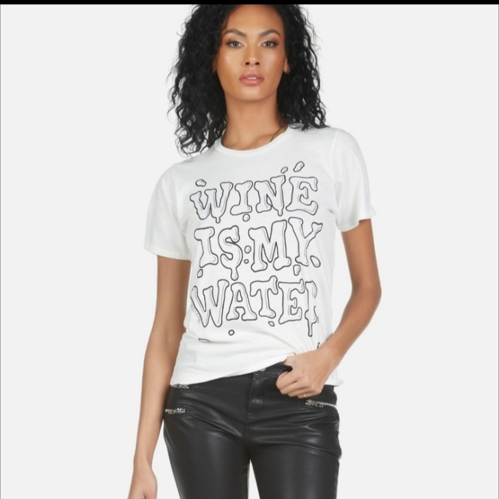 Lauren Moshi Wine is My Water Croft tee